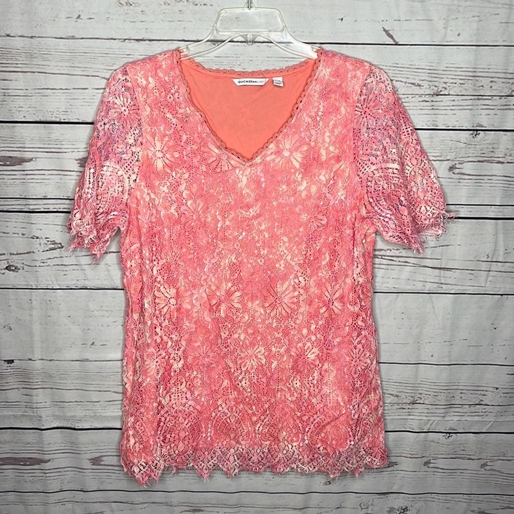 Isaac Mizrahi Live Peachy Pink Lined Lace V Neck S/S Blouse Sz XL! - Picture 1 of 8